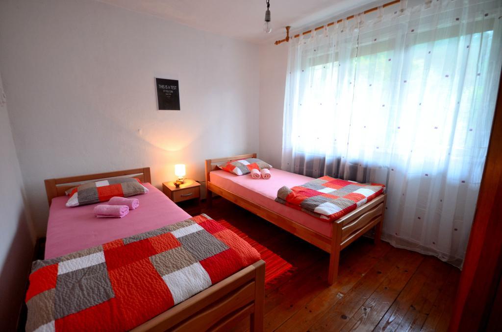 Guest House Konjic Exterior photo